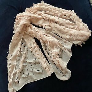 Cutout scarf
